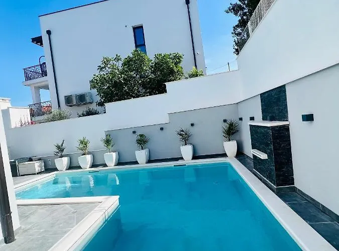 Imperium 特罗吉尔